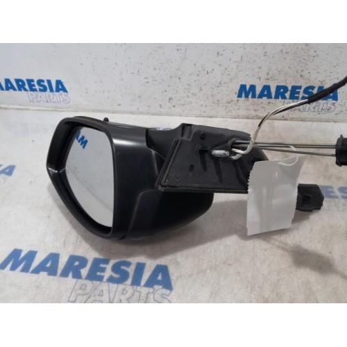 Peugeot - 208 - Wing mirror, right