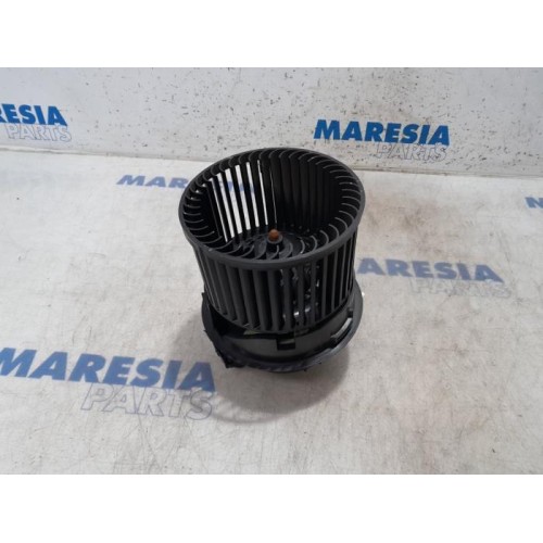 Peugeot - 208 - Heating and ventilation fan motor