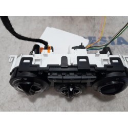Peugeot - 208 - Heater control panel