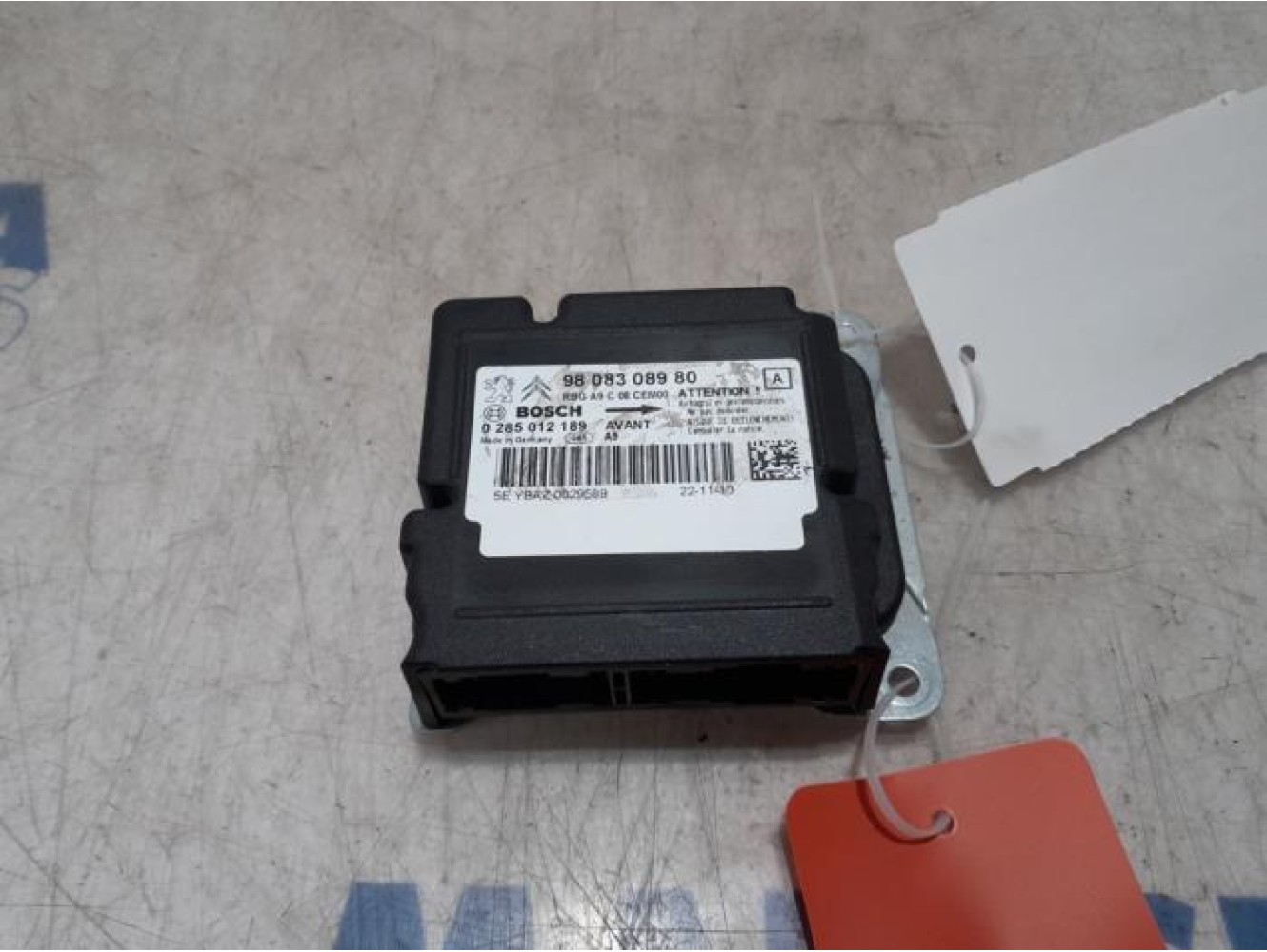 Peugeot - 208 - Airbag Module