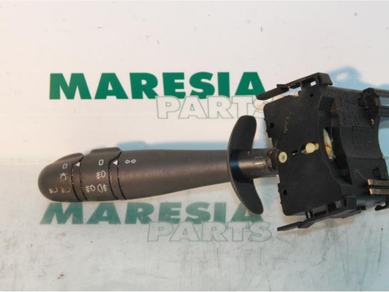Renault - Laguna - Indicator switch