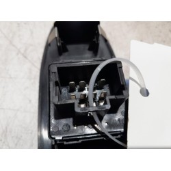 Peugeot - 208 - Multi-functional window switch