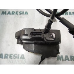 Renault - Megane - Front door lock mechanism 4-door, right