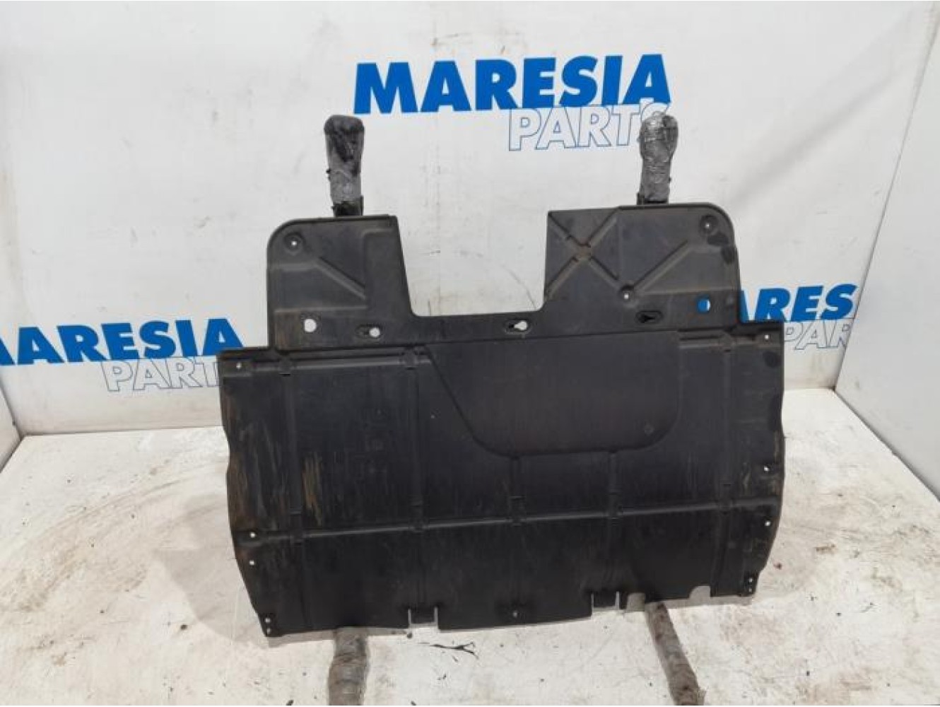Fiat - Punto - Plaque de protection moteur