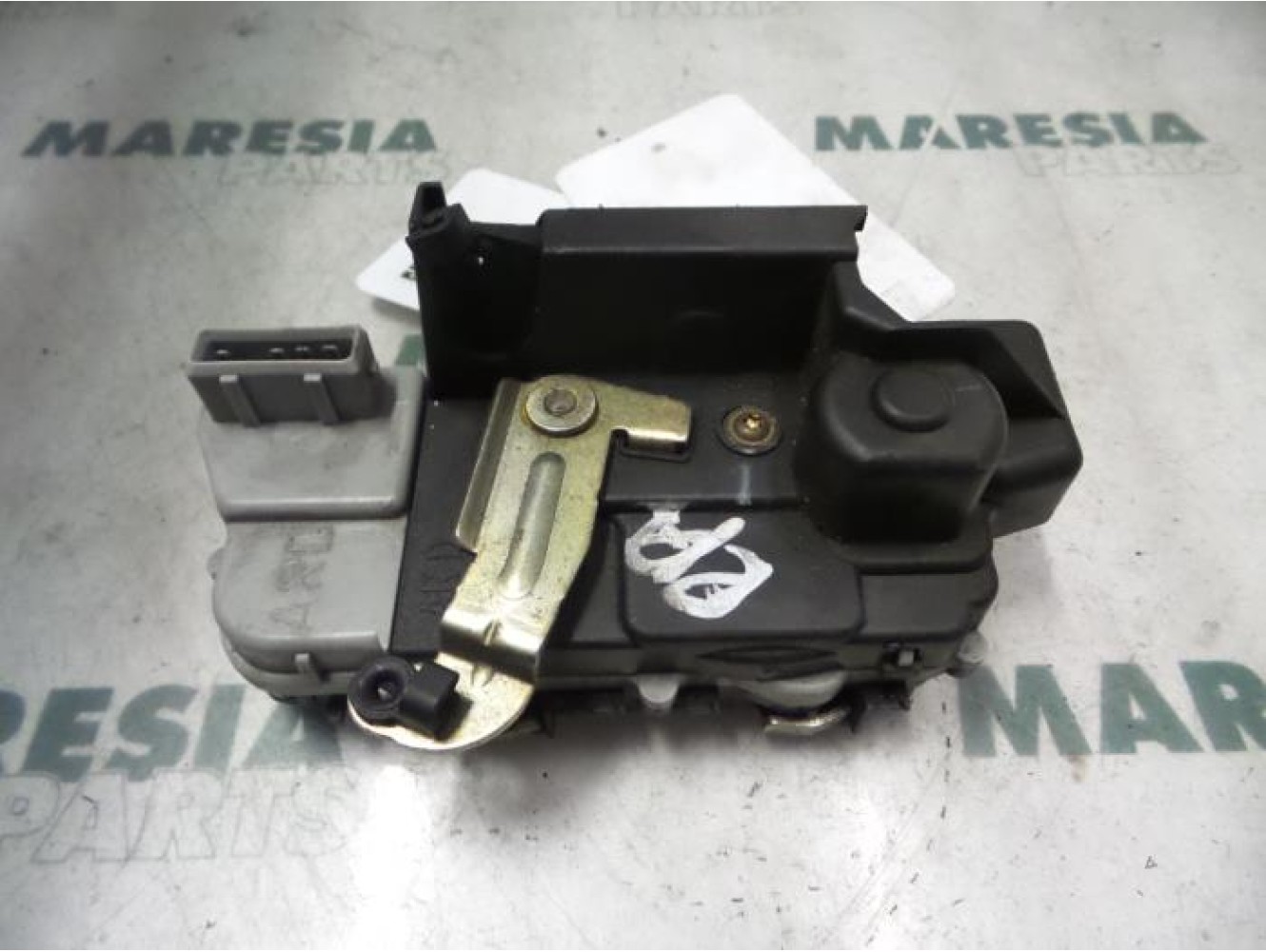 Peugeot - 406 - Rear door mechanism 4-door, right