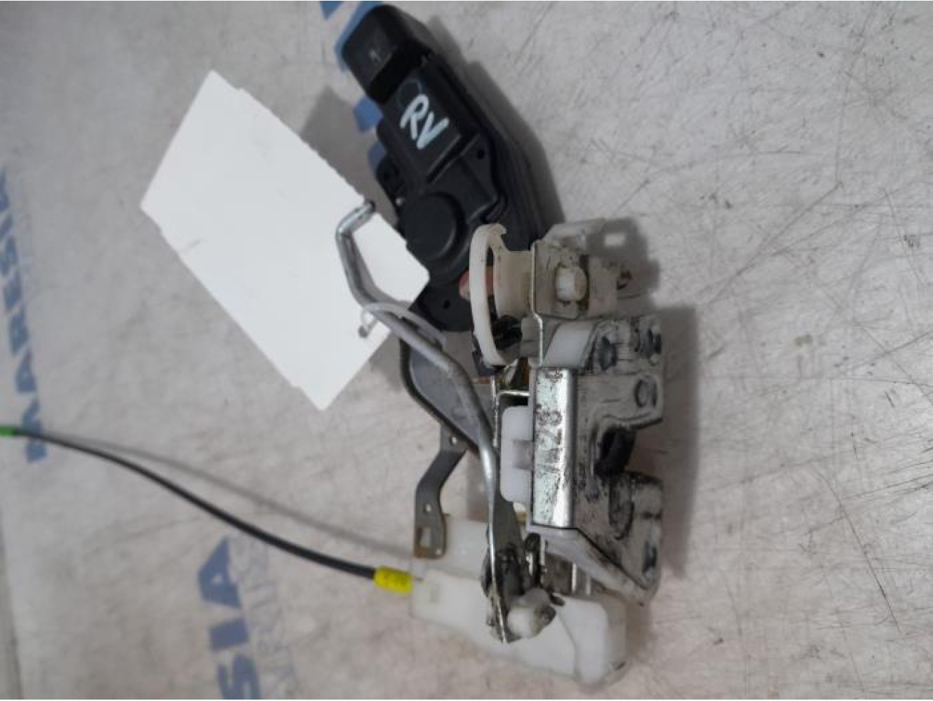 Citroen - C1 - Front door lock mechanism 4-door, right