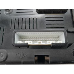 Renault - Clio - Engine management computer