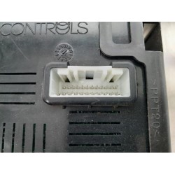 Renault - Clio - Engine management computer