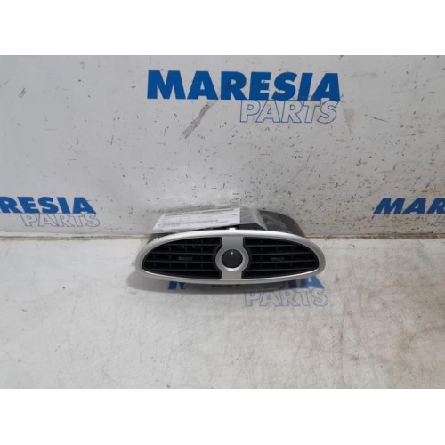 Renault - Clio - Dashboard vent