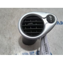 Renault - Clio - Luftgitter Armaturenbrett
