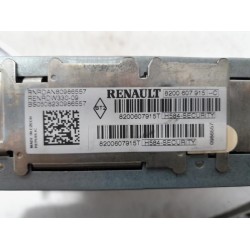 Renault - Clio - Radio CD player