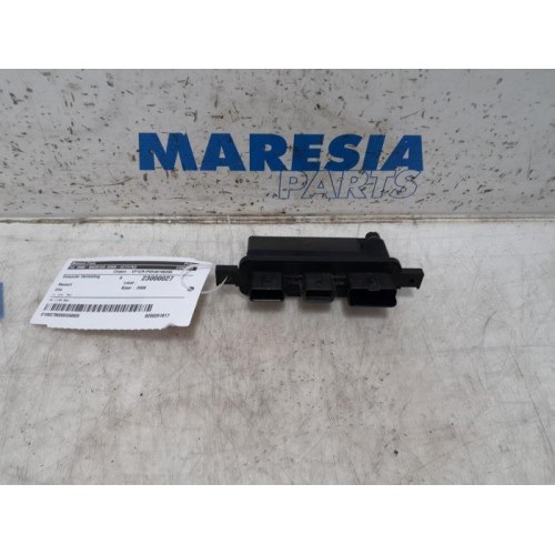 Renault - Clio - Computer lighting module