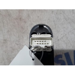 Renault - Clio - Multi-functional window switch