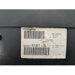 Renault - Clio - Instrument panel