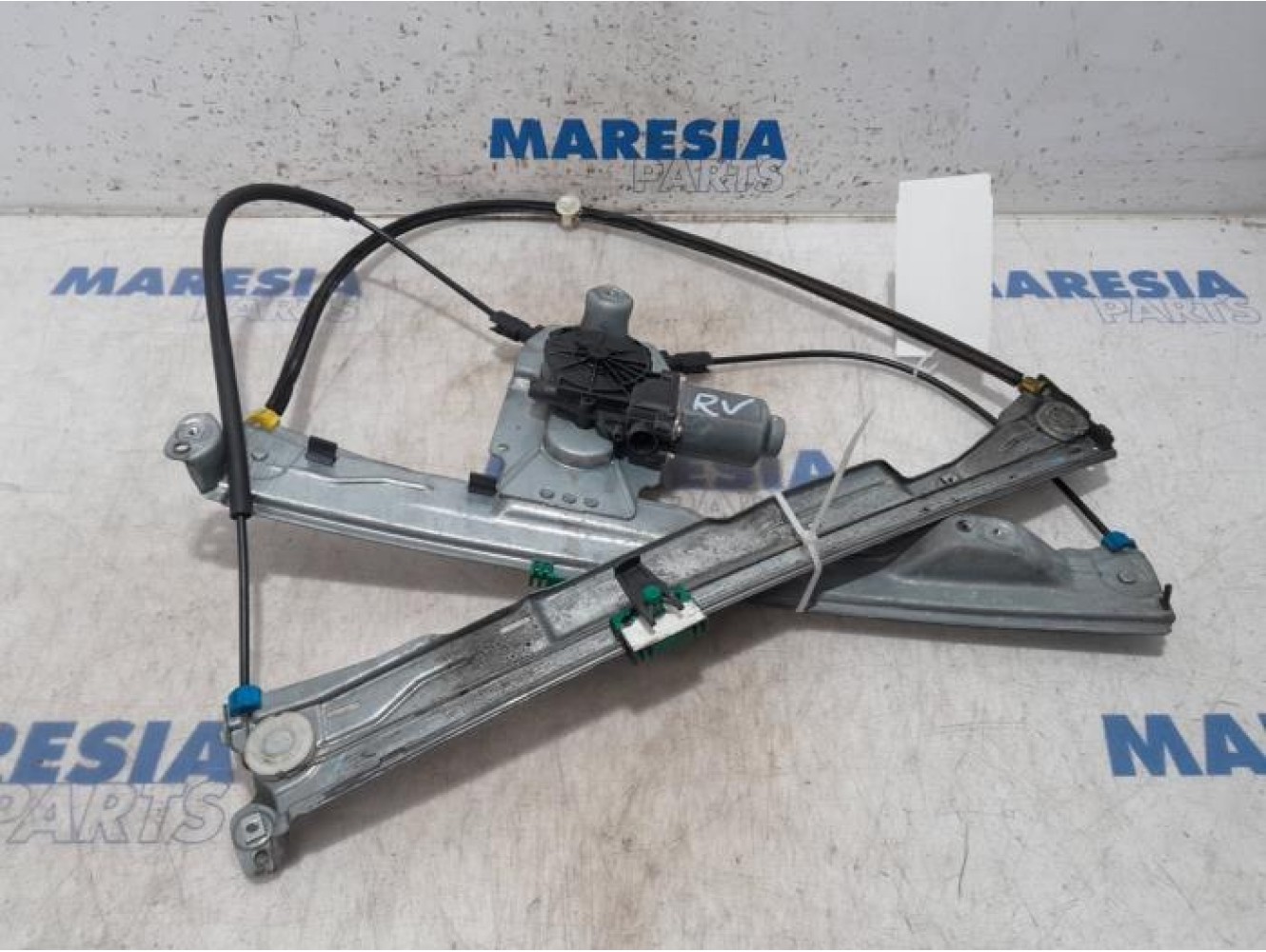 Renault - Clio - Window mechanism 2-door, front right