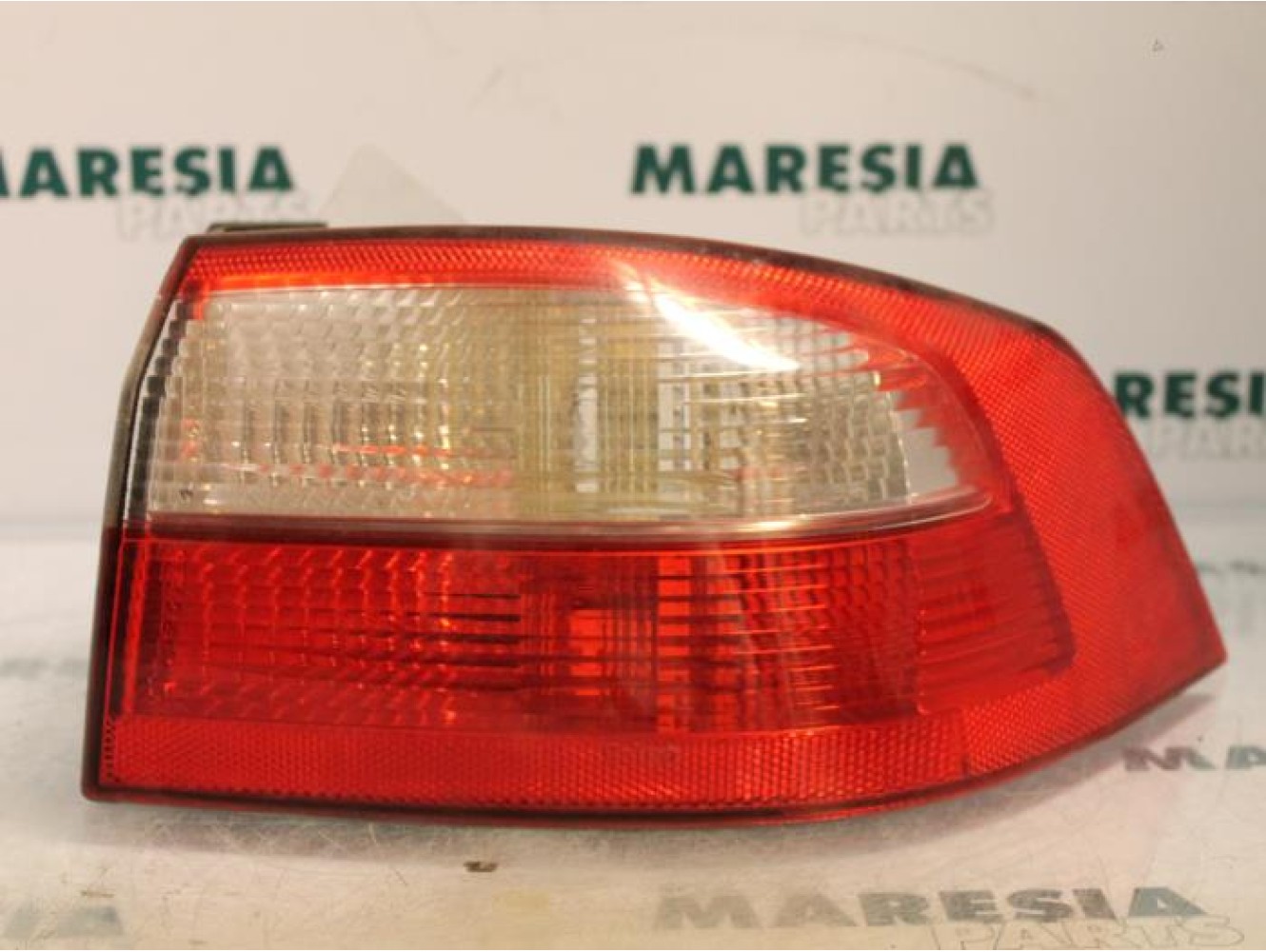 Renault - Laguna - Achterlicht rechts