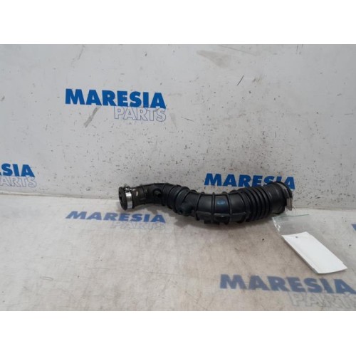 Renault - Captur - Air intake hose