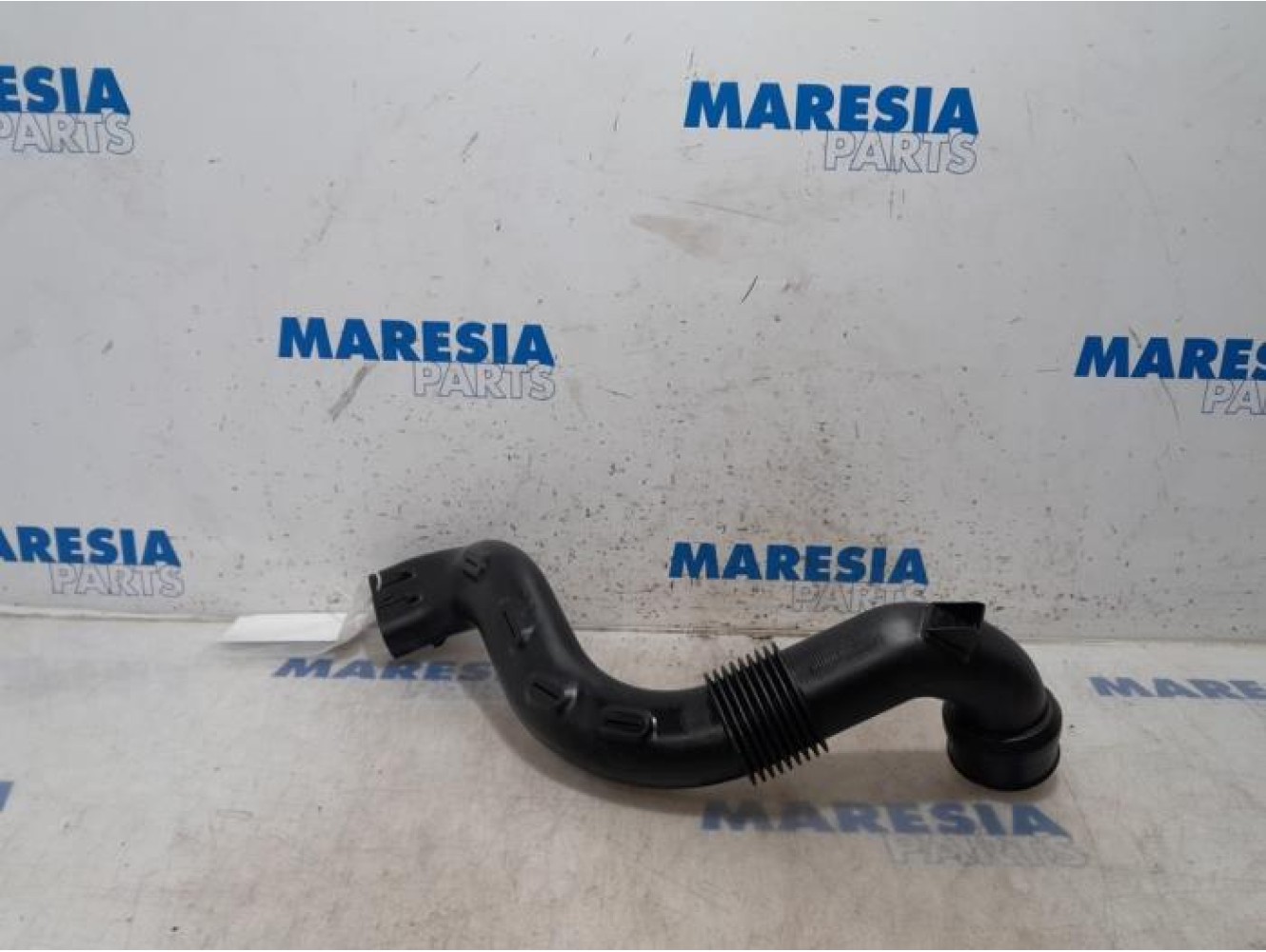 Renault - Captur - Air intake hose