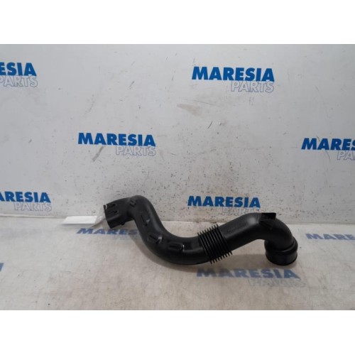 Renault - Captur - Air intake hose
