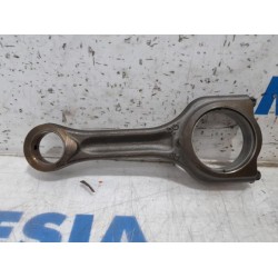Citroen - C4 Picasso - Connecting rod