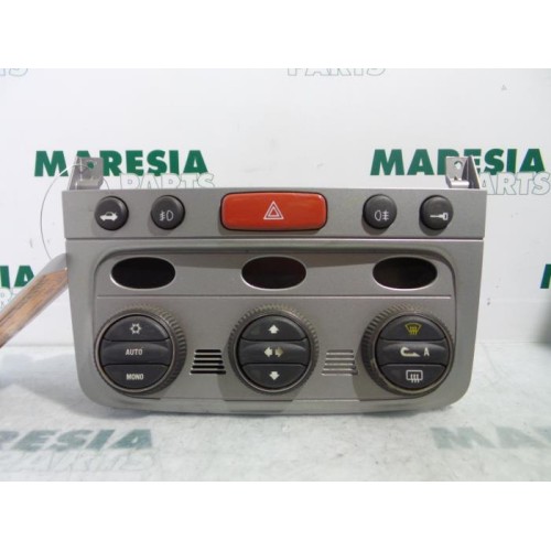 Alfa Romeo - 147 - Heater control panel