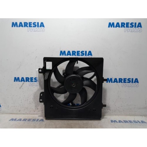 Citroen - C4 Cactus - Cooling fans