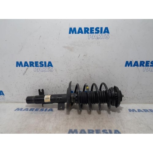 Citroen - C4 Cactus - Front shock absorber rod, right
