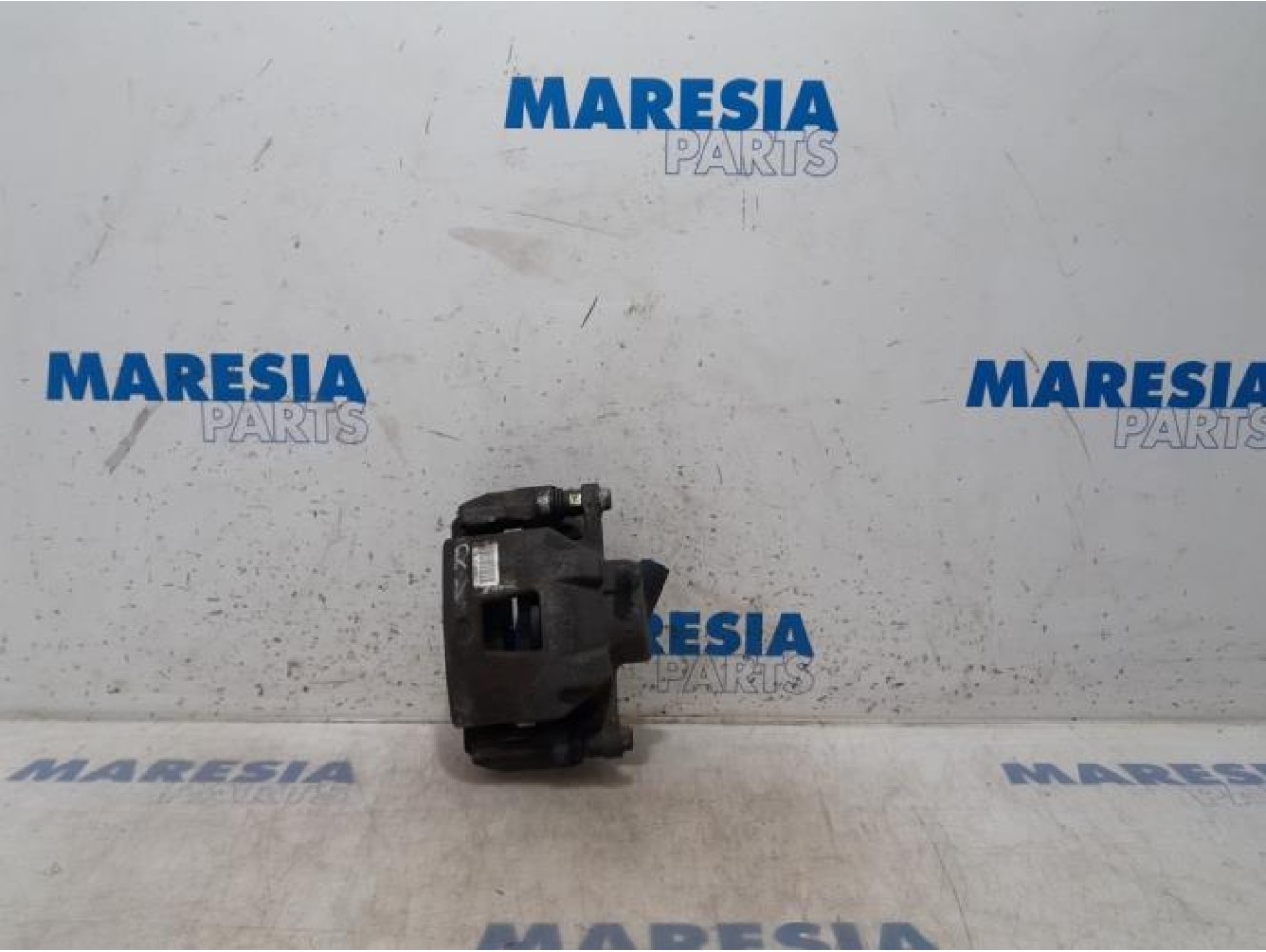 Citroen - C4 Cactus - Front brake calliper, right