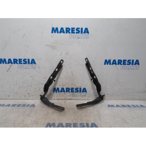 Citroen - C4 Cactus - Bonnet Hinge