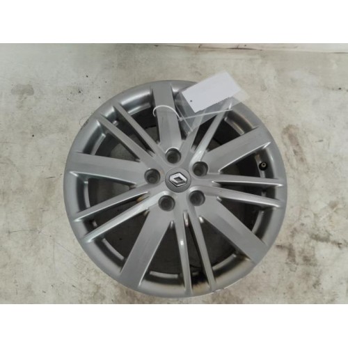 Renault - Megane - Wheel