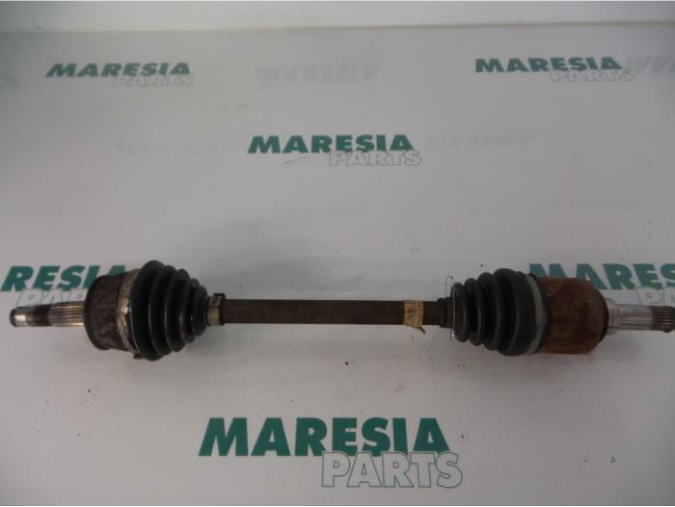 Fiat - Punto - Aandrijfas links-voor