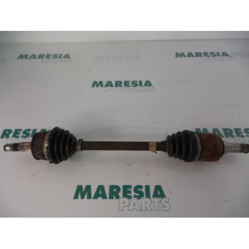 Fiat - Punto - Front drive shaft, left