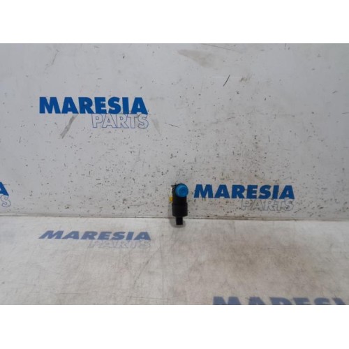 Citroen - C3 - Windscreen washer pump