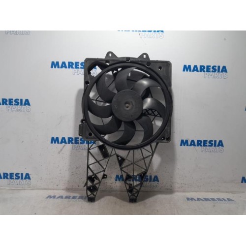 Fiat - Doblo - Fan motor