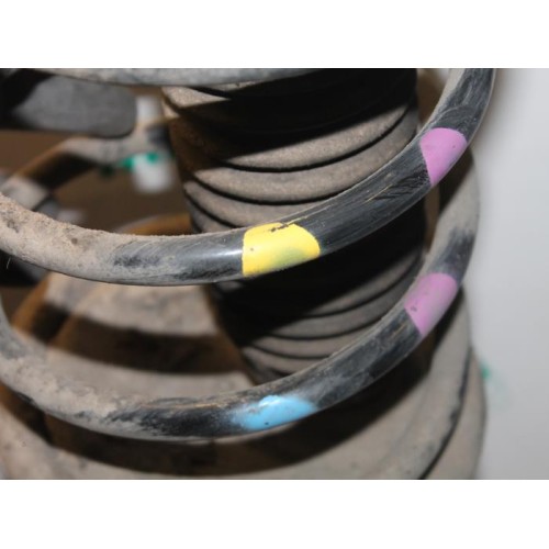 Citroen - C4 - Front shock absorber rod, right