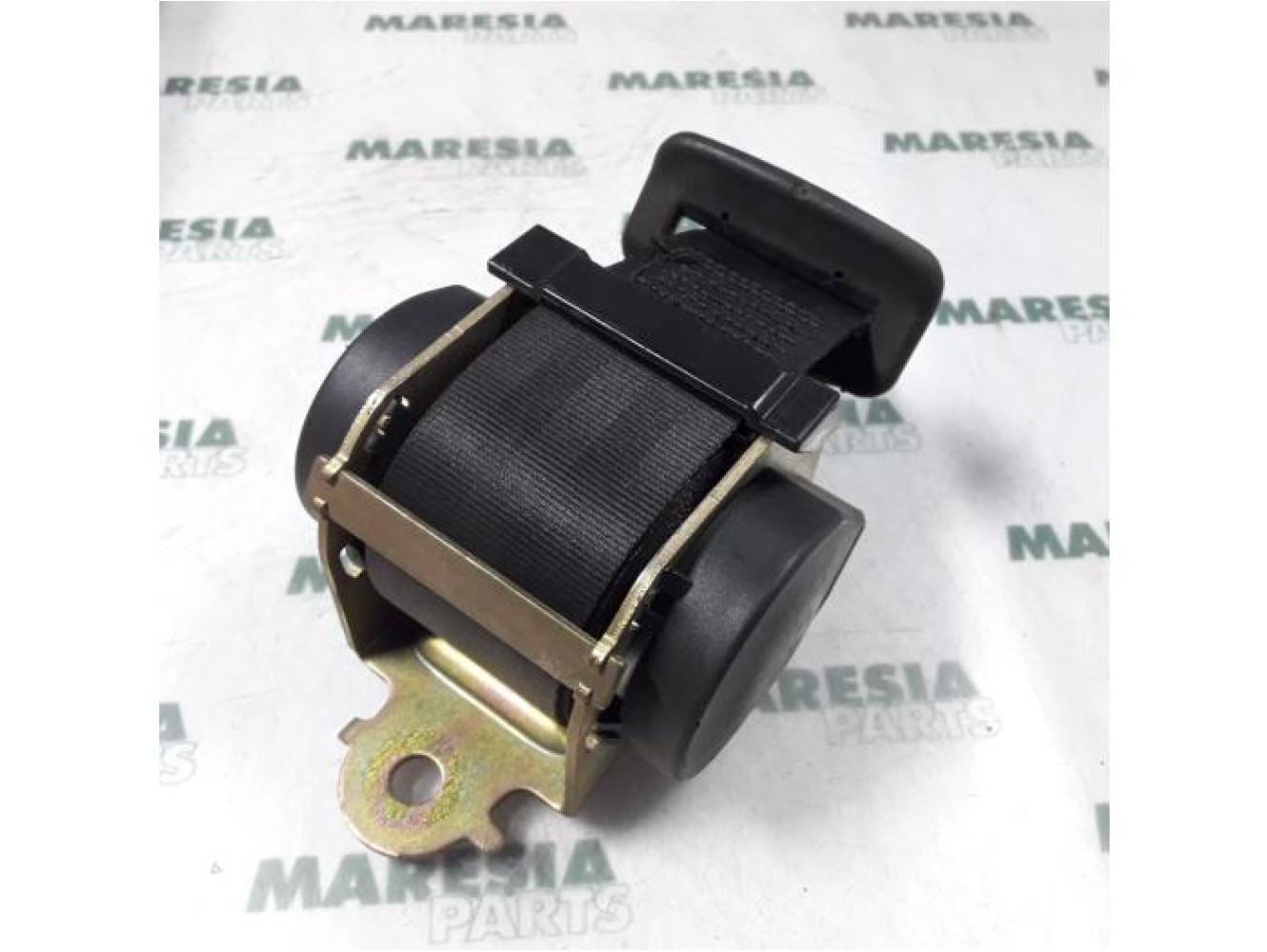 Peugeot - 607 - Rear seatbelt, centre