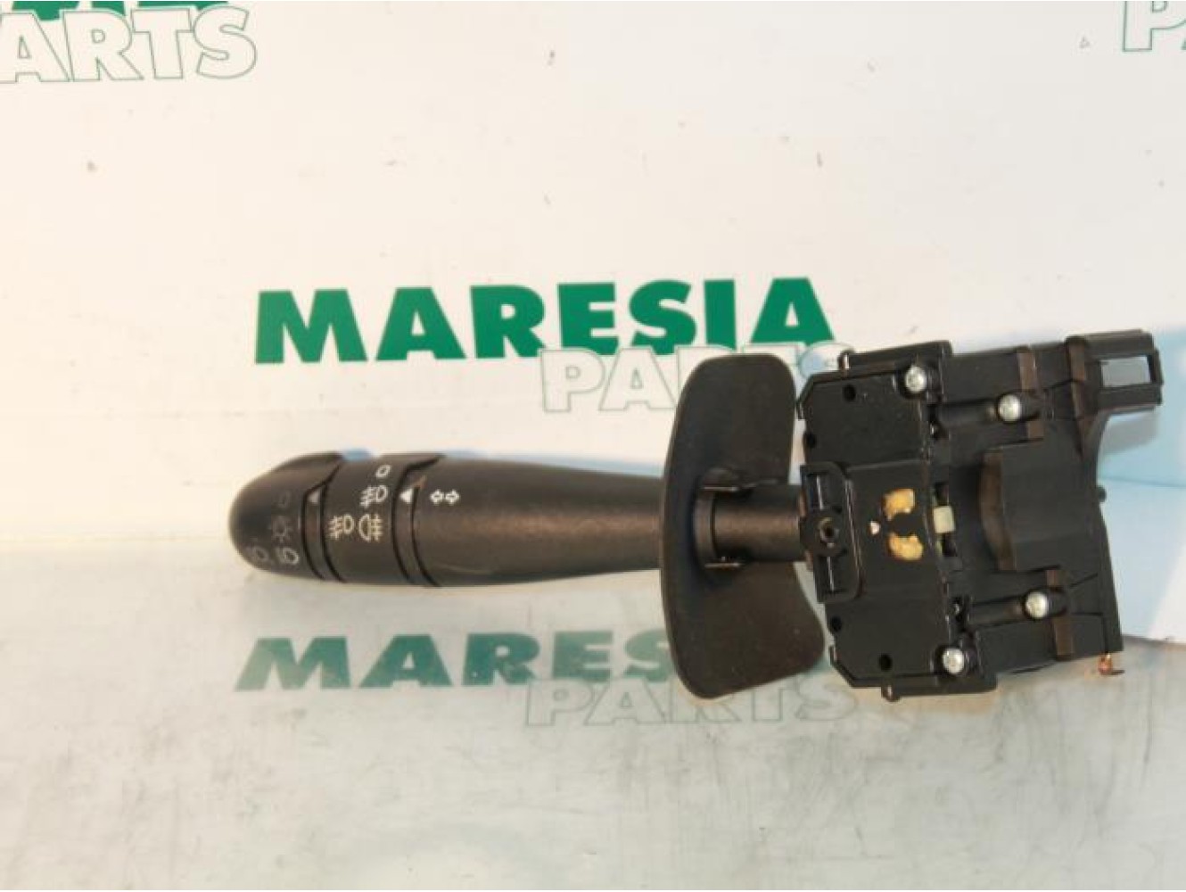 Renault - Megane Scenic - Indicator switch