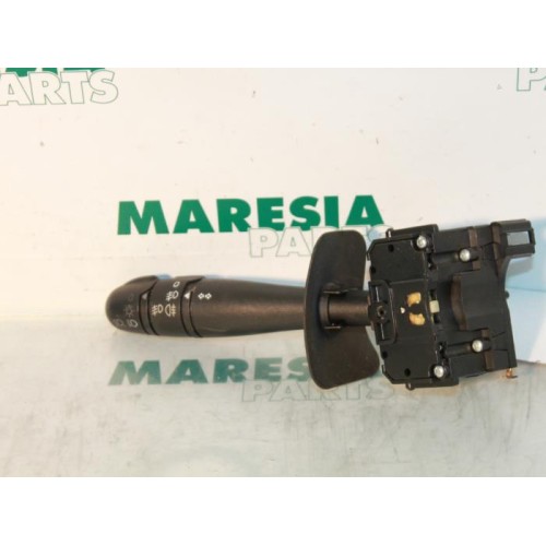 Renault - Megane Scenic - Indicator switch