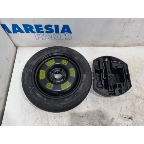 Citroen - C3 - Krikset + reservewiel