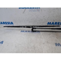 Citroen - C1 - Front wiper arm