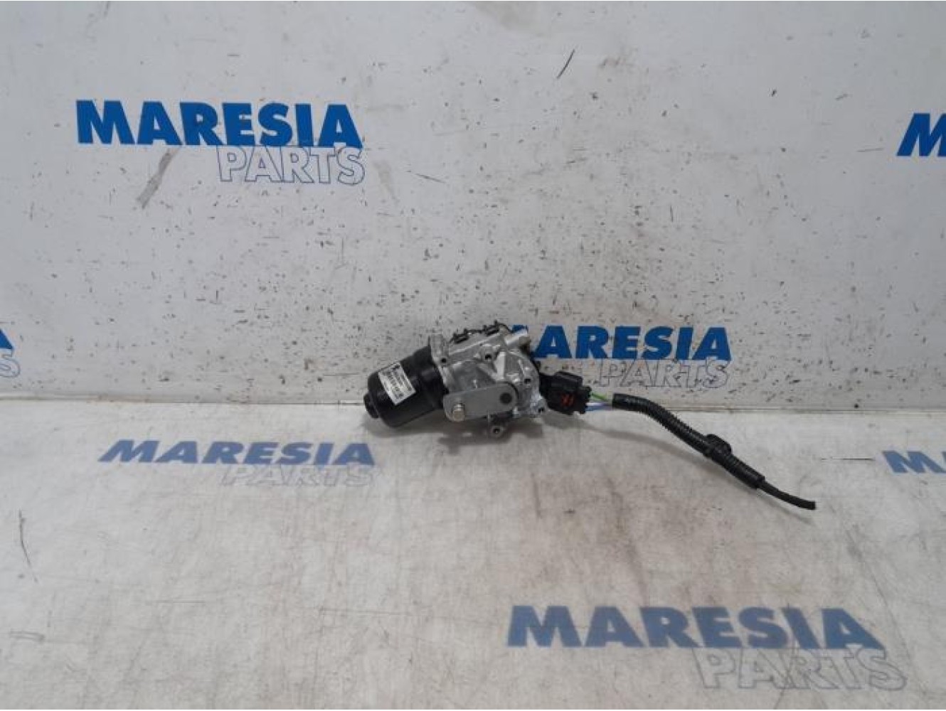 Citroen - DS3 - Front wiper motor
