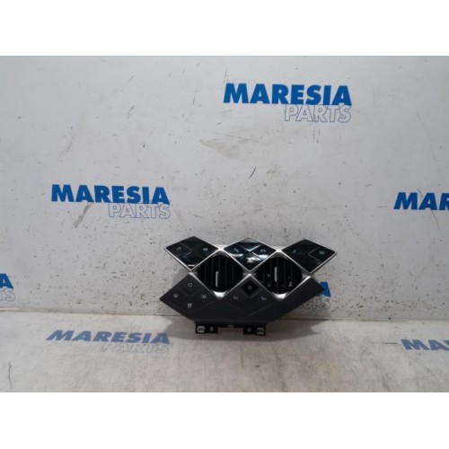 Citroen - DS3 - Heater control panel