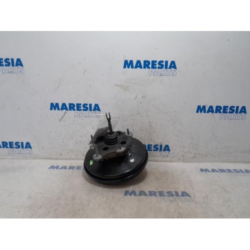 Renault - Captur - Brake servo