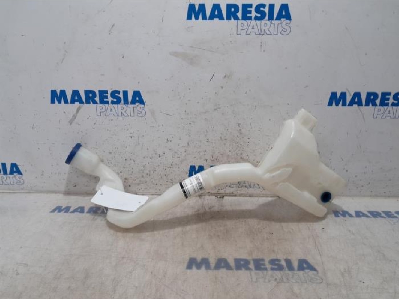Citroen - C4 Cactus - Front windscreen washer reservoir