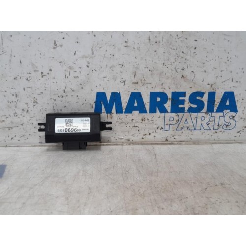 Citroen - DS3 - Central door locking module