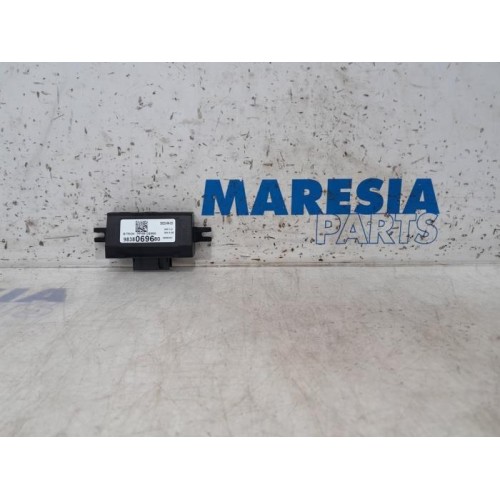 Citroen - DS3 - Central door locking module