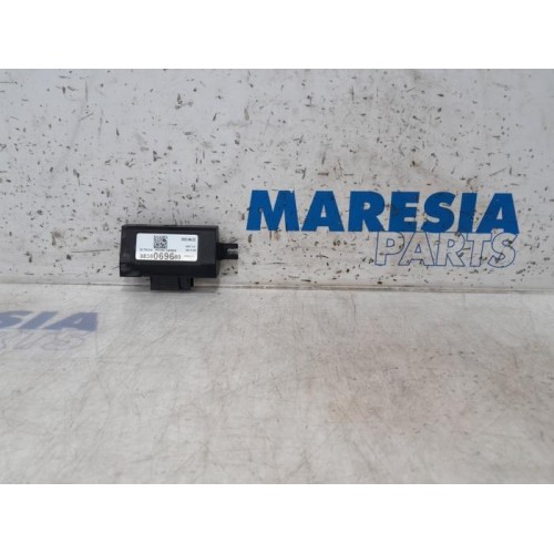 Citroen - DS3 - Central door locking module