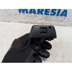 Citroen - DS3 - Front windscreen washer jet