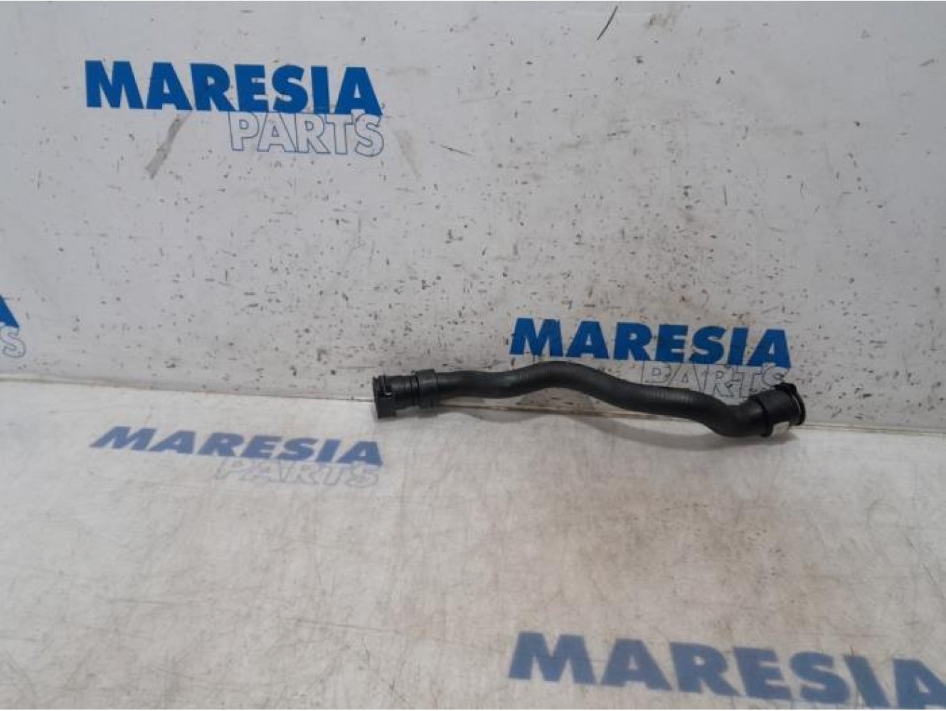 Citroen - DS3 - Radiator hose