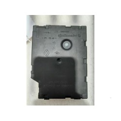 Renault - Captur - Kaartlezer (slot)